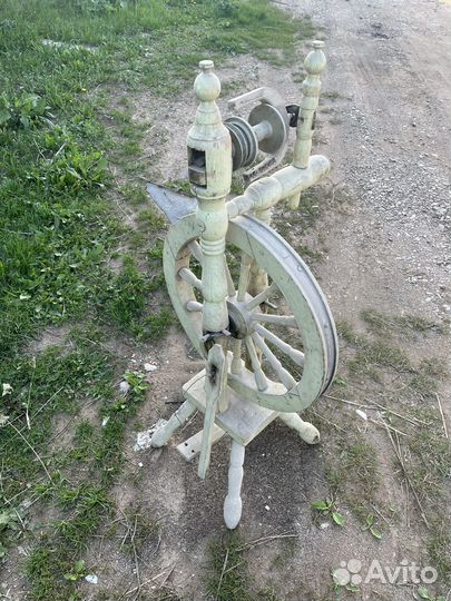 Прялка деревянная старинная