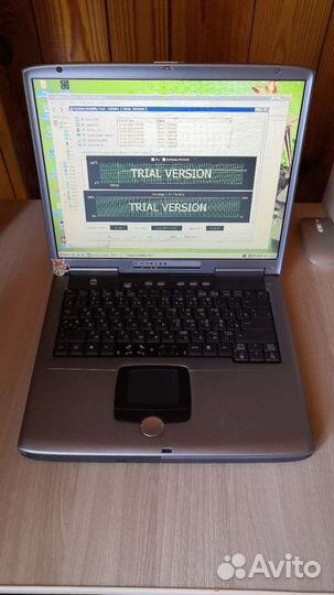 Ноутбук iru intro-2115 combo