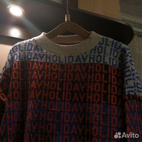 Свитер женский