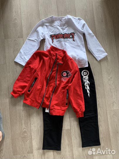 Костюм тройка спортивный