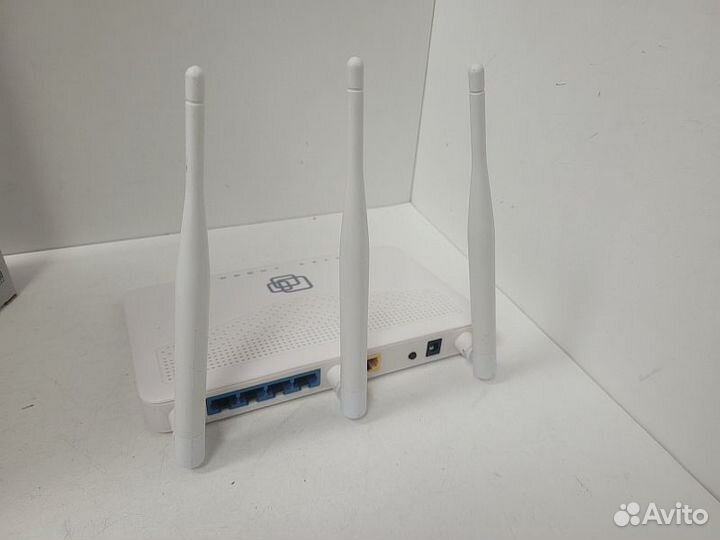 Wi-Fi роутер SNR SNR-CPE-MD1.1