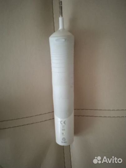 Электрическая зубная щетка Braun Oral-B