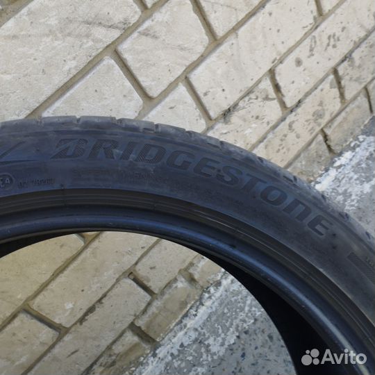 Bridgestone Potenza S001 225/45 R19 92W