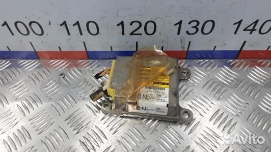 Блок управления airbag toyota corolla verso 2 (4BR