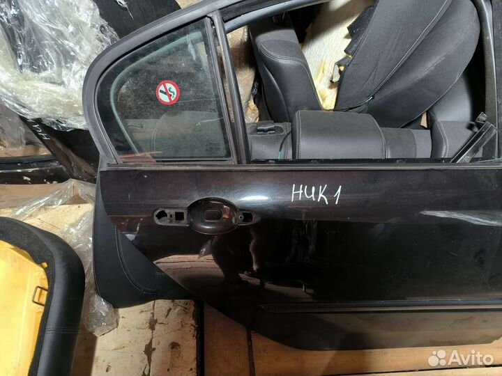 Рено лагуна 3 дверь задняя правая чёрный 676 хэчб