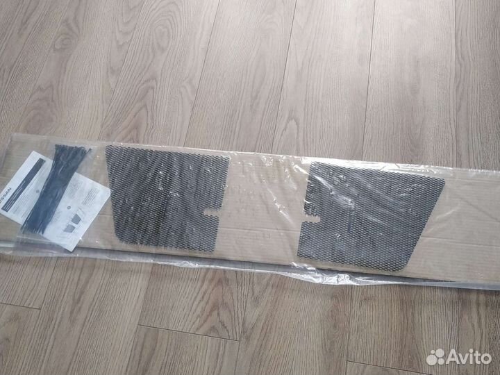 Комплект защитных сеток в передний бампер