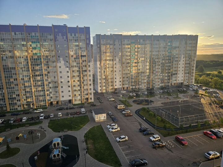 1-к. квартира, 35 м², 10/14 эт.