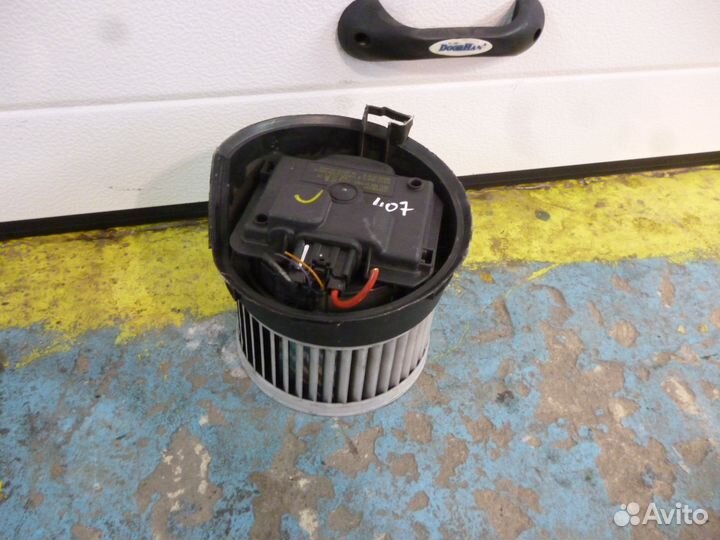 Моторчик печки пежо 407 Citroen C5 Citroen c6