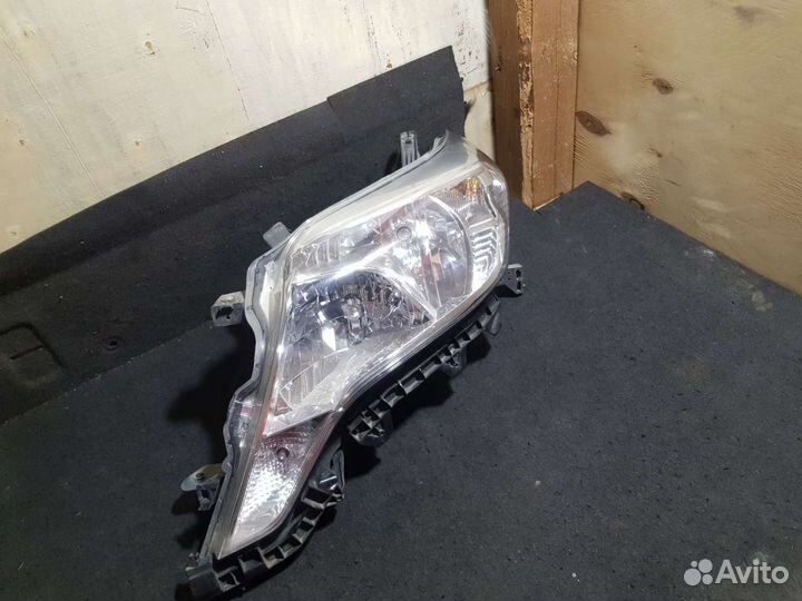 Фара левая toyota land cruiser prado 150