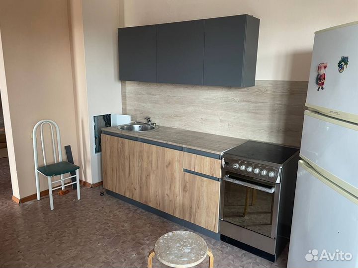 Кухня готовая новая