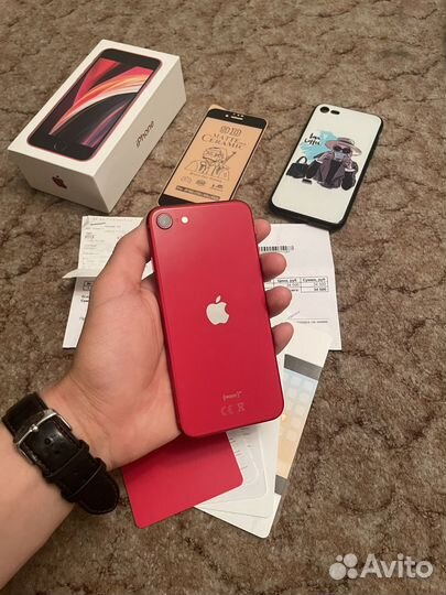 iPhone SE (2020), 64 ГБ