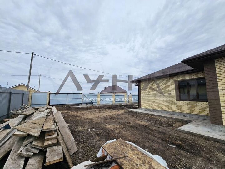 Коттедж 139 м² на участке 8 сот.