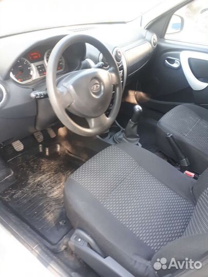 LADA Largus 1.6 МТ, 2013, 180 292 км