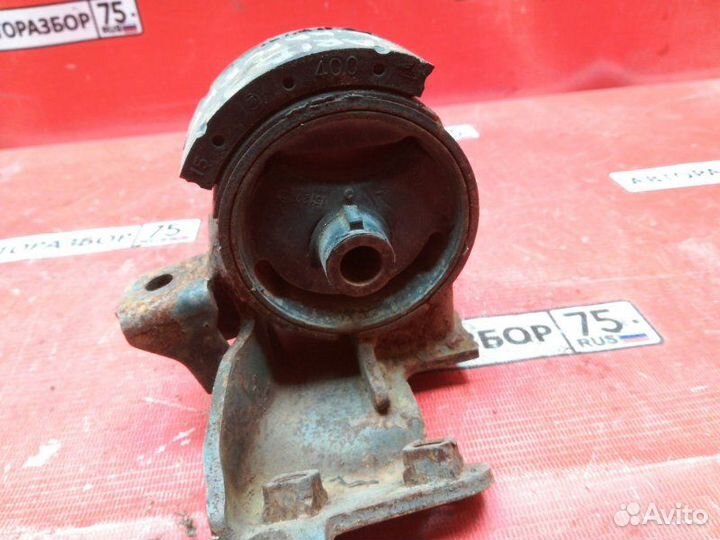 Подушка коробки передач Toyota Sprinter Carib AE95