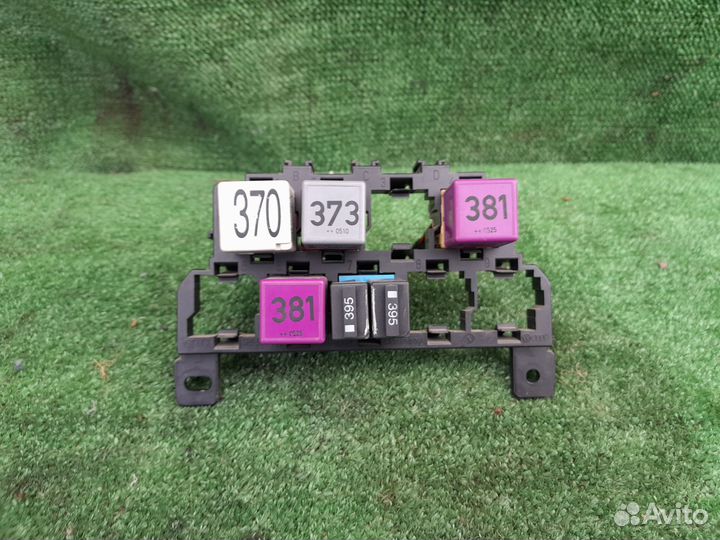 Блок реле Audi A6 C6