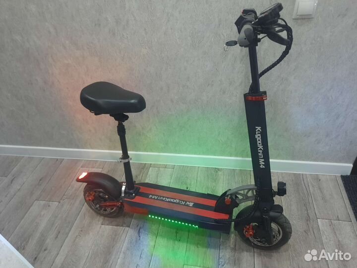 Электросамокат KugooKirin M4