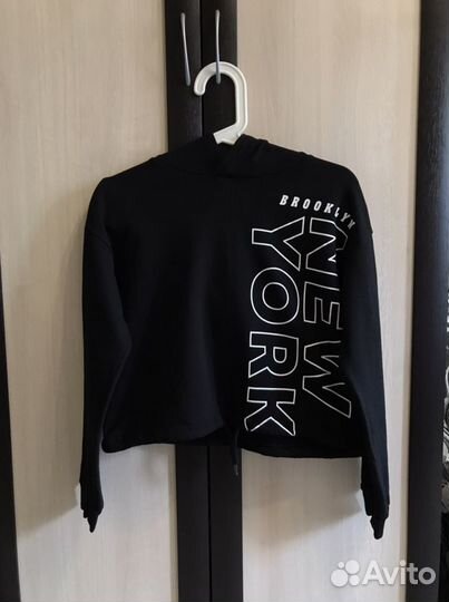 Укороченный свитшот