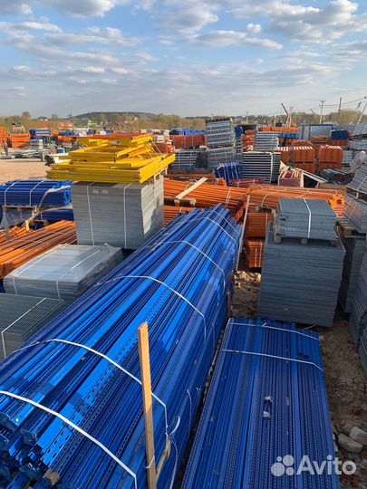 Стеллажи металлические бу(складские)