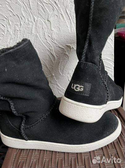 Ugg женские 39.5