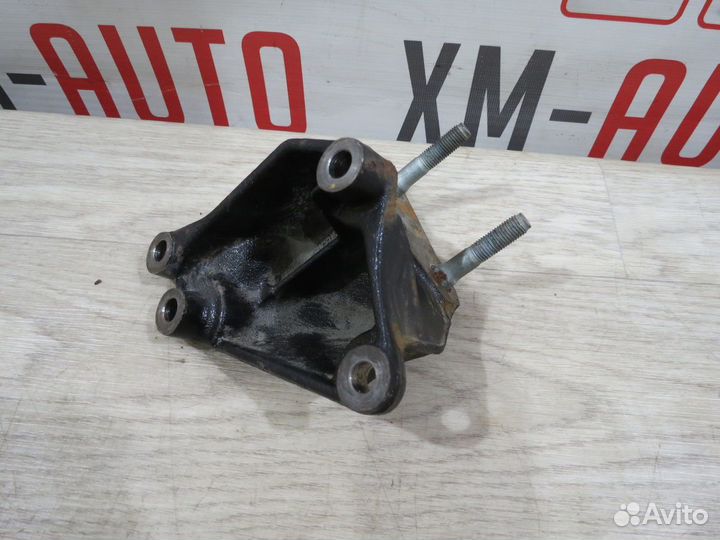 Кронштейн опоры двигателя Hyundai Creta