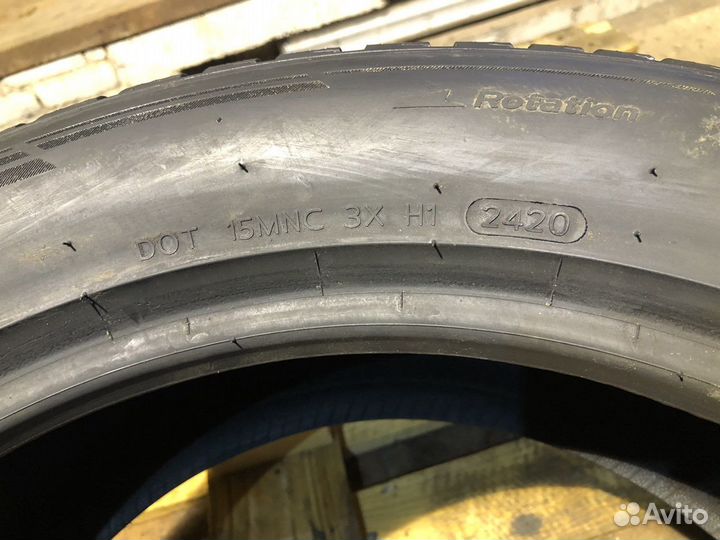 Hankook Winter I'Cept Evo 3 X W330A 255/50 R20