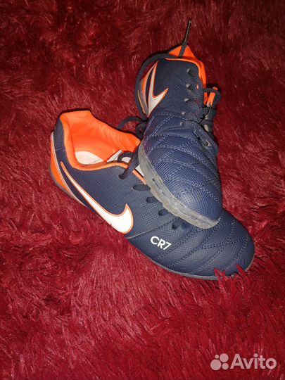 Продам бутсы