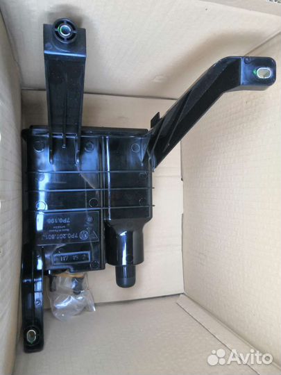 Адсорбер 7P0201801J