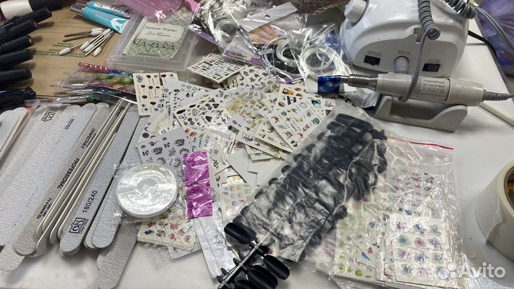 Оргомный набор для маникюра