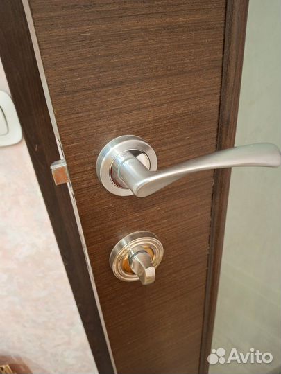 Дверь межкомнатная 800 х 2000 бу