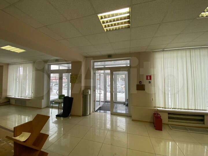 Продам помещение свободного назначения, 1138 м²