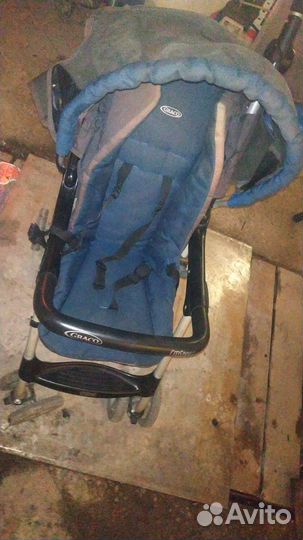 Прогулочная коляска