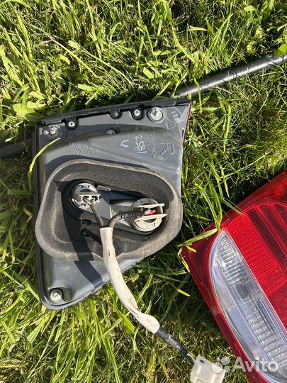 Фонари lexus GS grs196