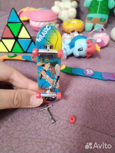 Всё в хорошем состоянии, игрушки пакетом