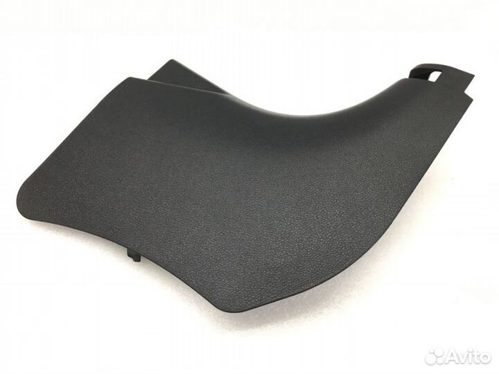 Накладка порога передняя правая Kia Rio 4 1.4 2021
