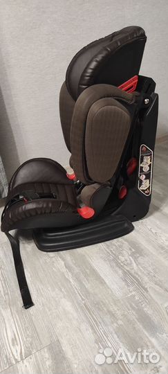 Автомобильное кресло happy baby mustang