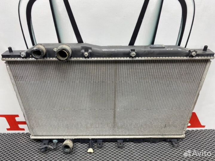 Радиатор охлаждения двигателя Honda Civic FD(4Д)