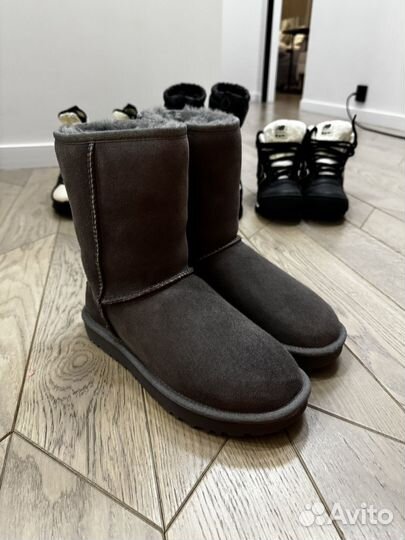 Угги в коробке