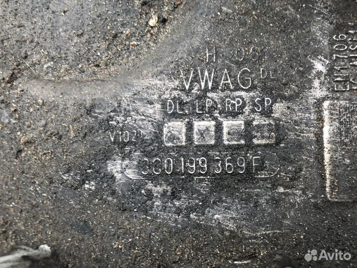 Подрамник передний Volkswagen Passat B6