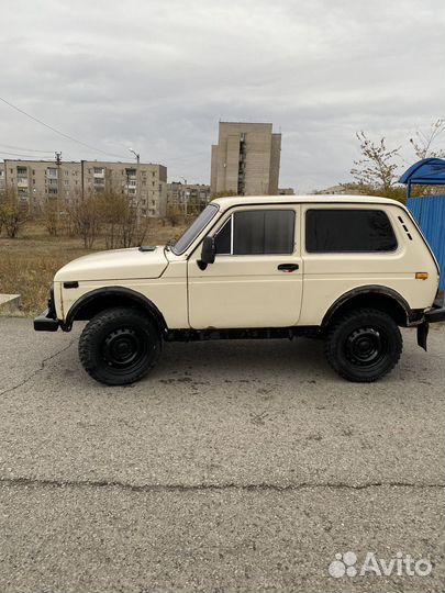 LADA 4x4 (Нива) 1.6 МТ, 1990, 184 000 км