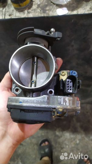 Дроссельная заслонка пасат б5