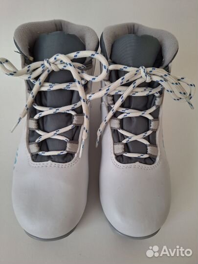 Лыжные ботинки р.34