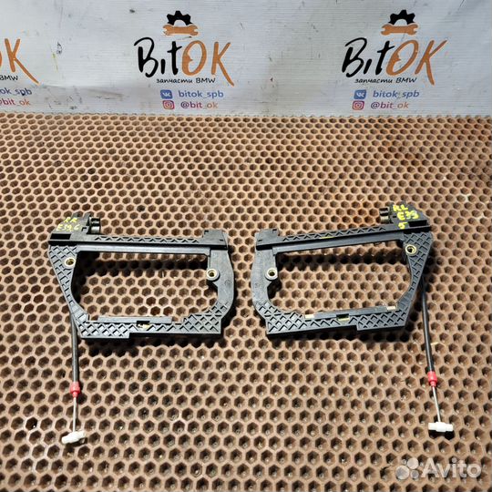 Рамка скелет ручки правой задней BMW e39