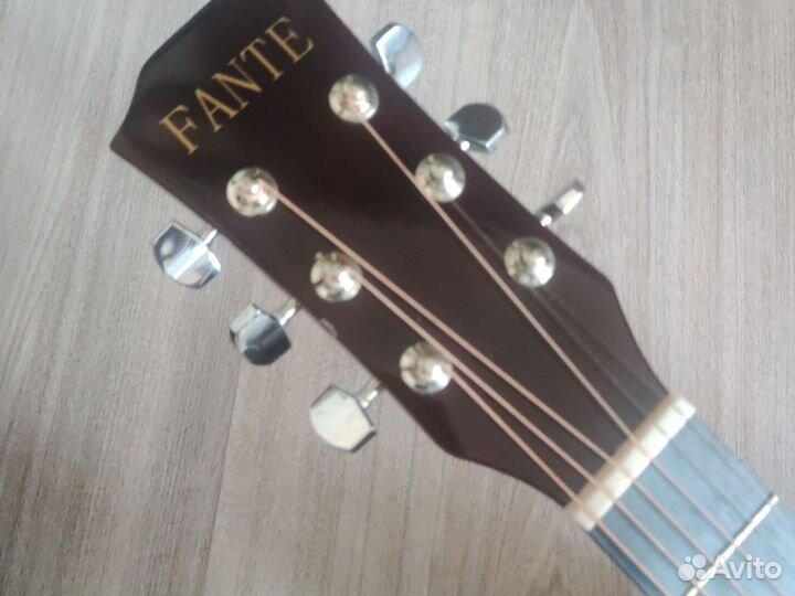 Акустическая гитара fante