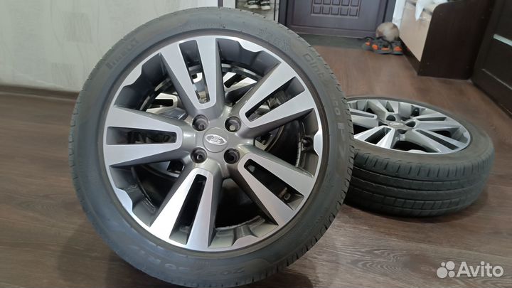 Литые диски R17 4x100 ET43, летние шины Pirelli