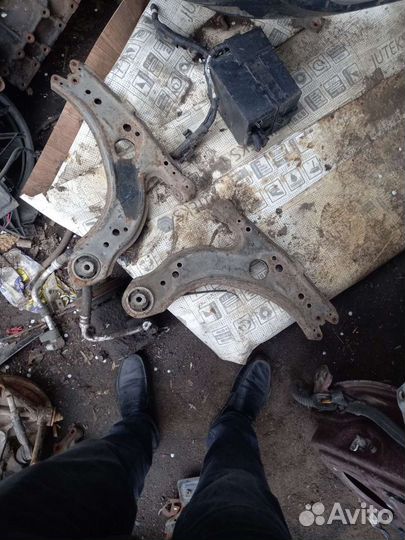 Skoda octavia A4 Рычаг передний