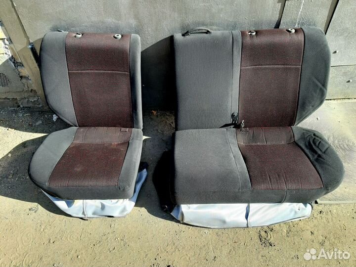 Сидения LADA priora комлект