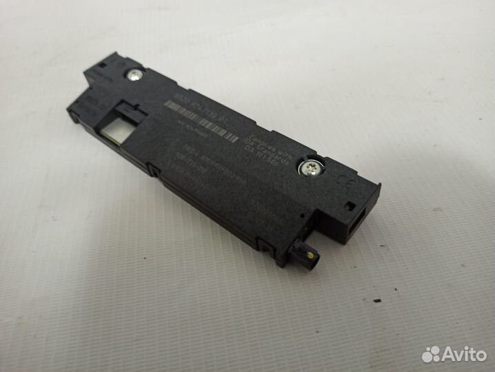 Усилитель антенны BMW 5-серия F11