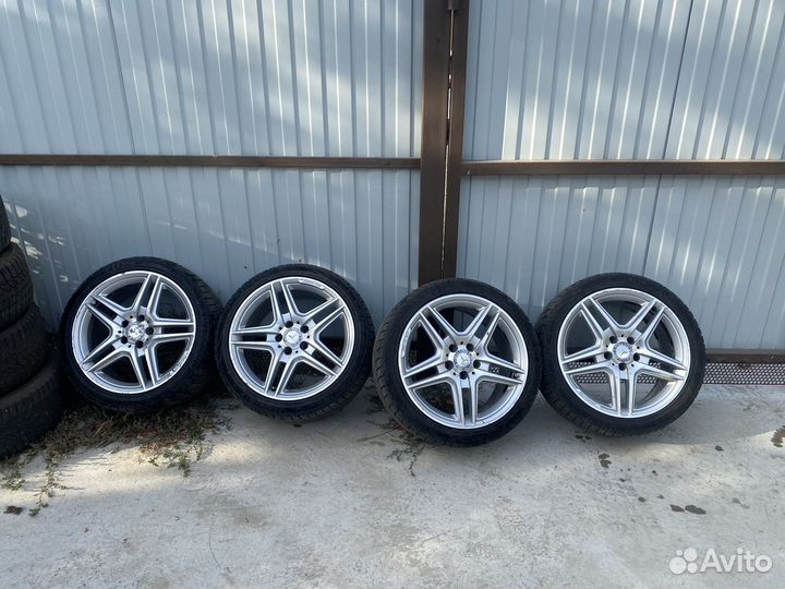 Зимний комплект колес на mercedes r18