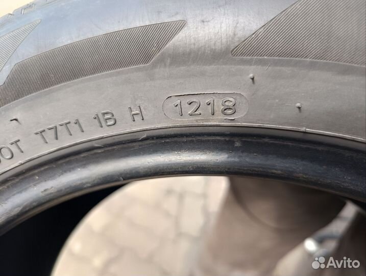Hankook AH11 215/55 R17