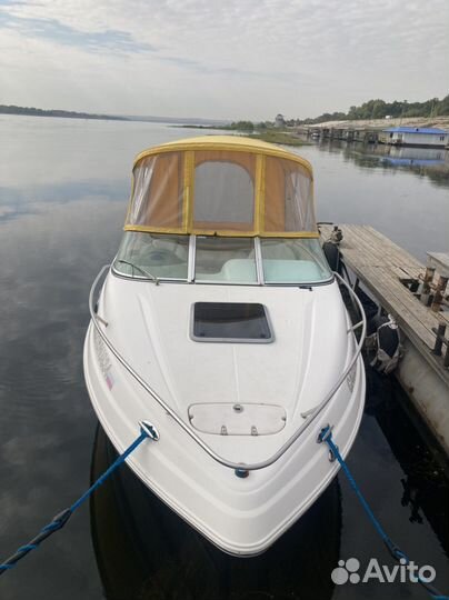 Катер Chaparral-215